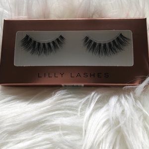 Lilly Lashes faux mink lashes